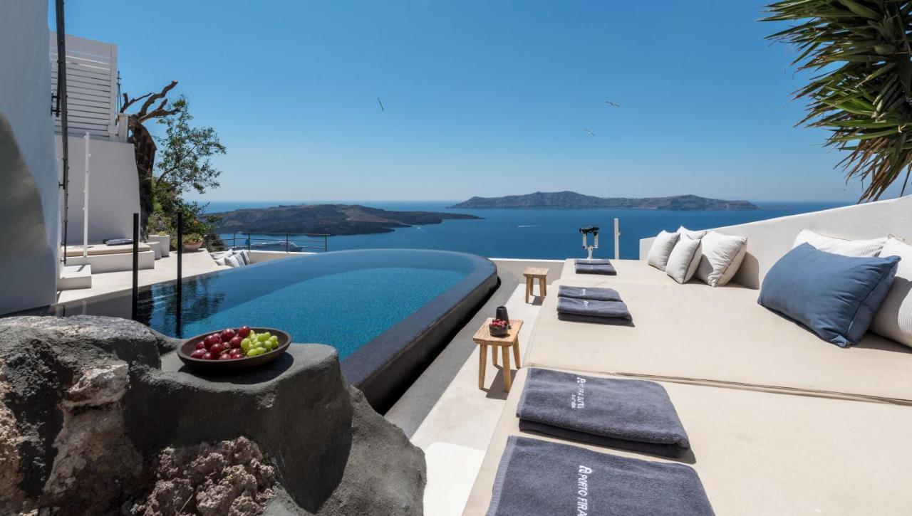 Porto Fira Suites Екстериор снимка